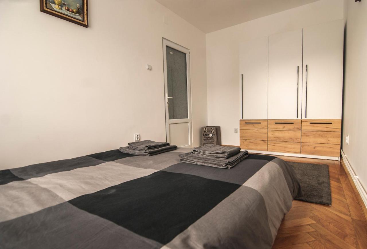 Central David Residence Brasov Bagian luar foto