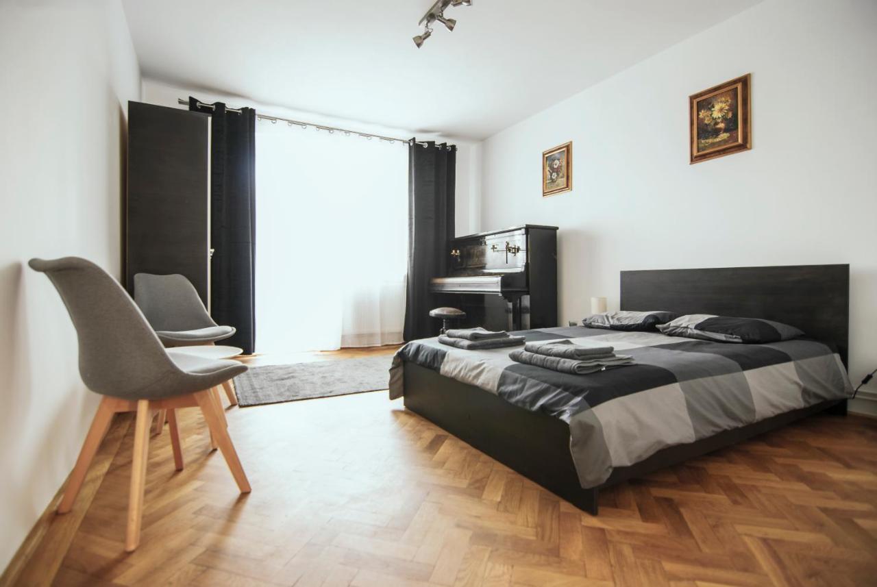 Central David Residence Brasov Bagian luar foto